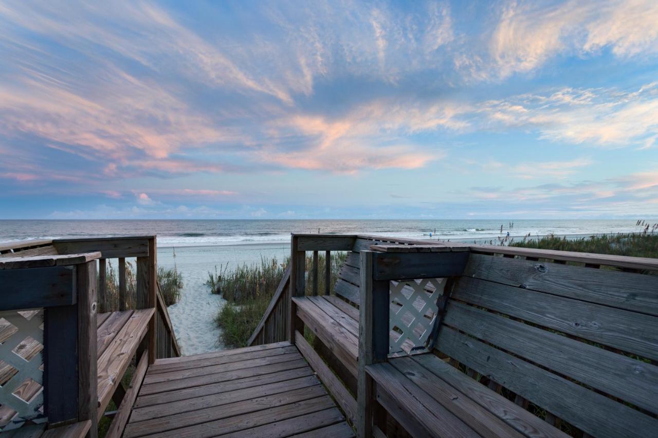 Sandpebble Beach Club Surfside Beach A Ramada By Wyndham Exterior photo